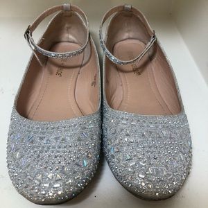 Flats shoes